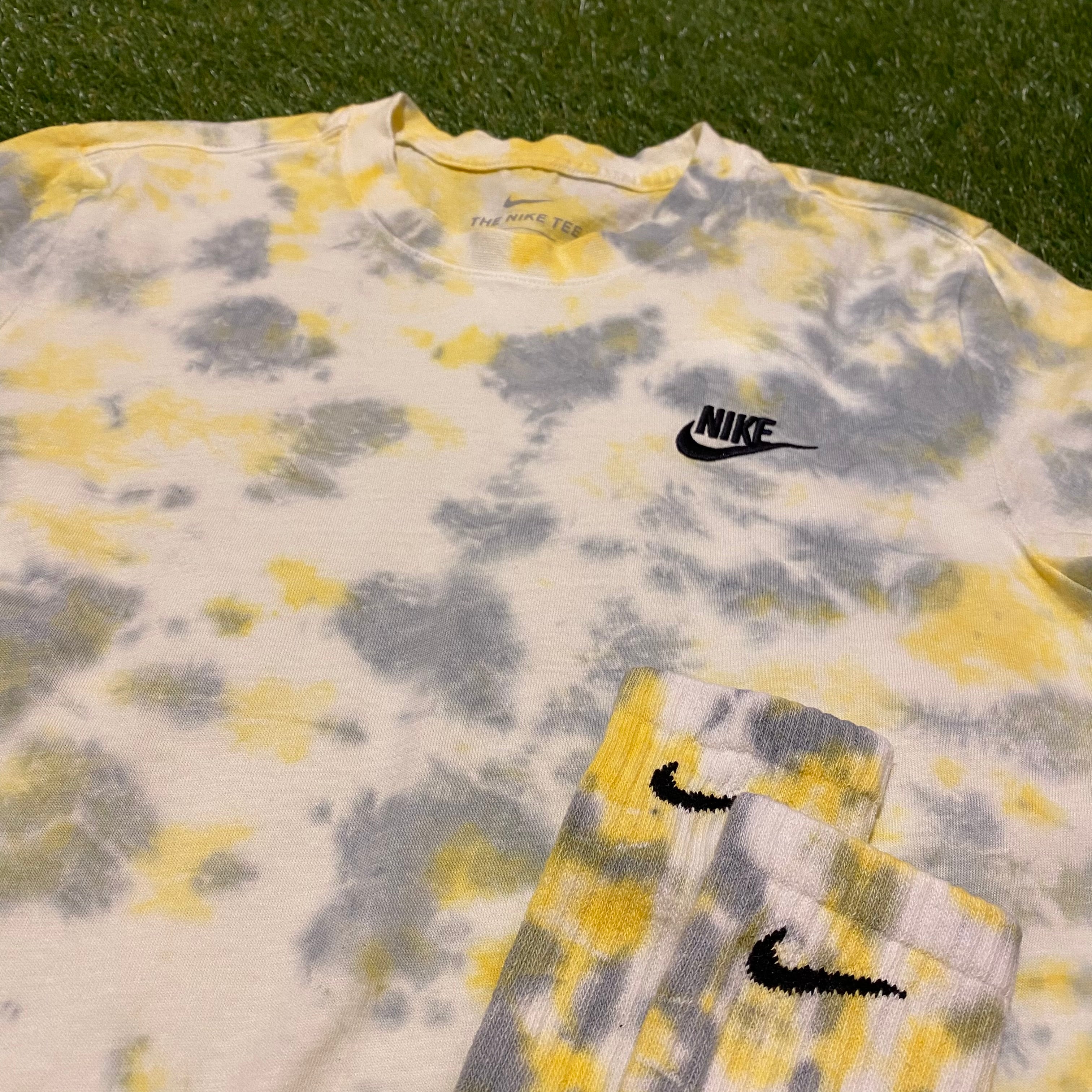 ‘Yellow & Grey’ T-Shirt & Sock Bundle