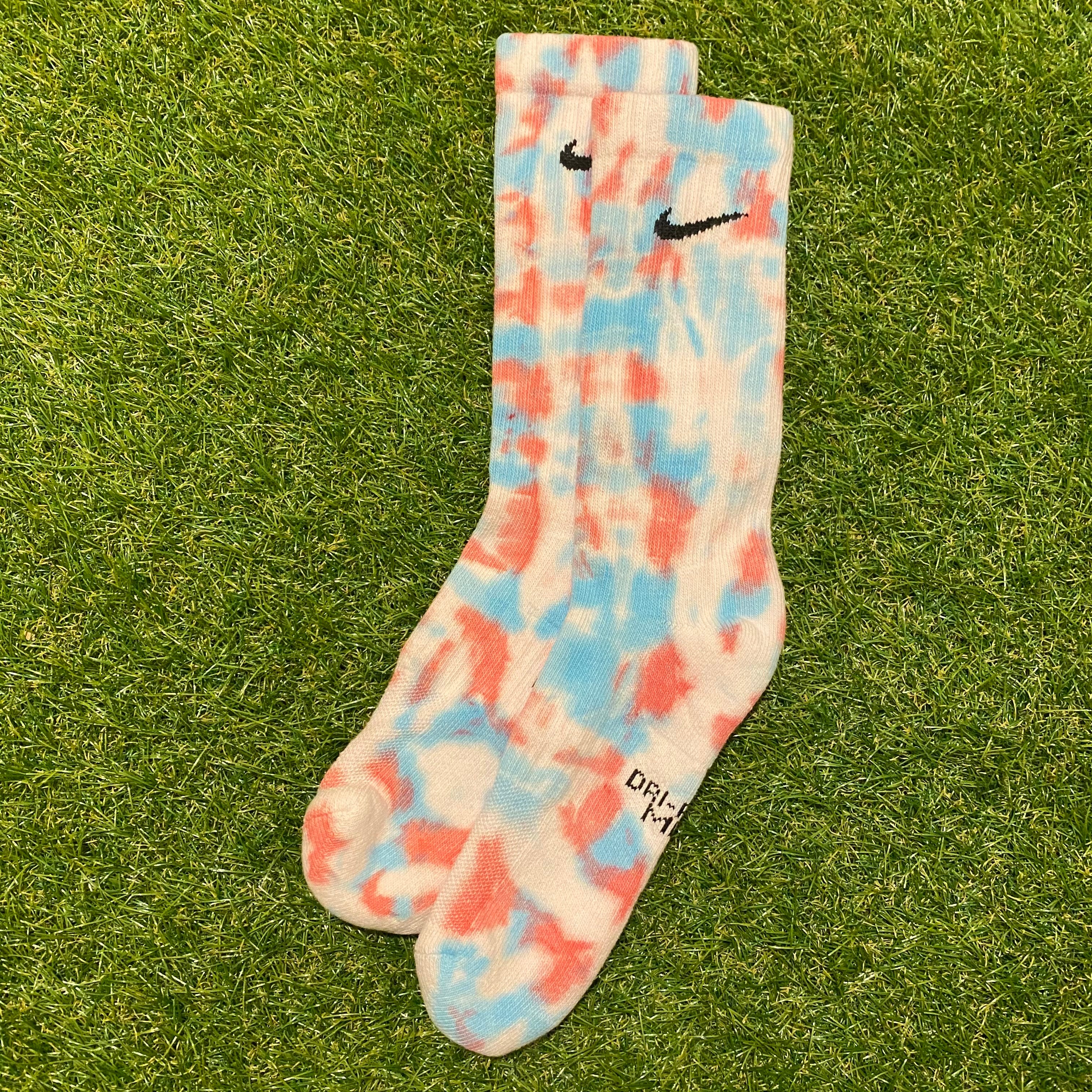 Nike ‘Bubblegum’ Crew Socks