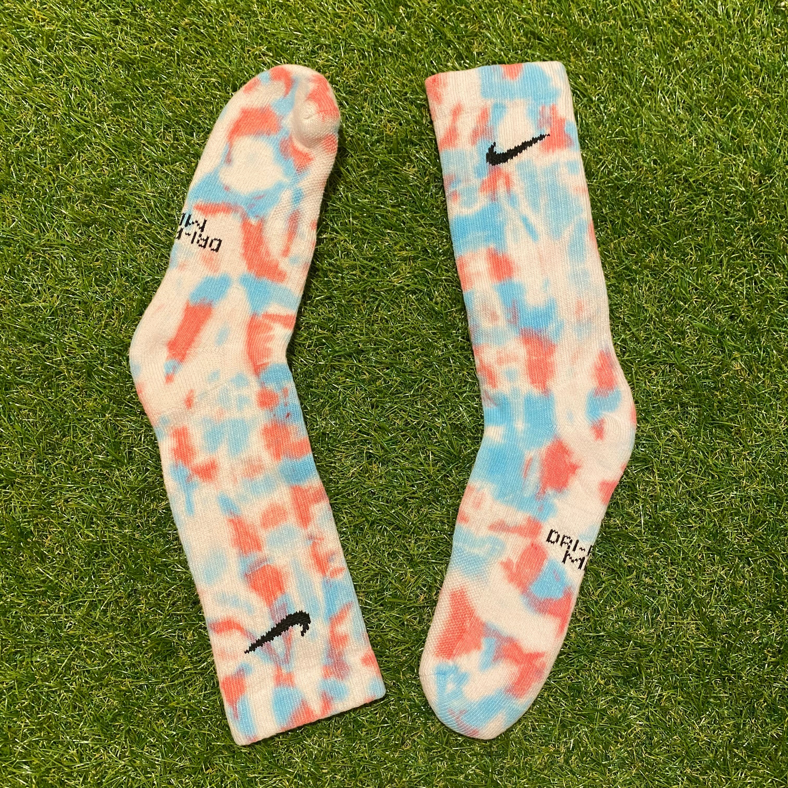 Nike ‘Bubblegum’ Crew Socks