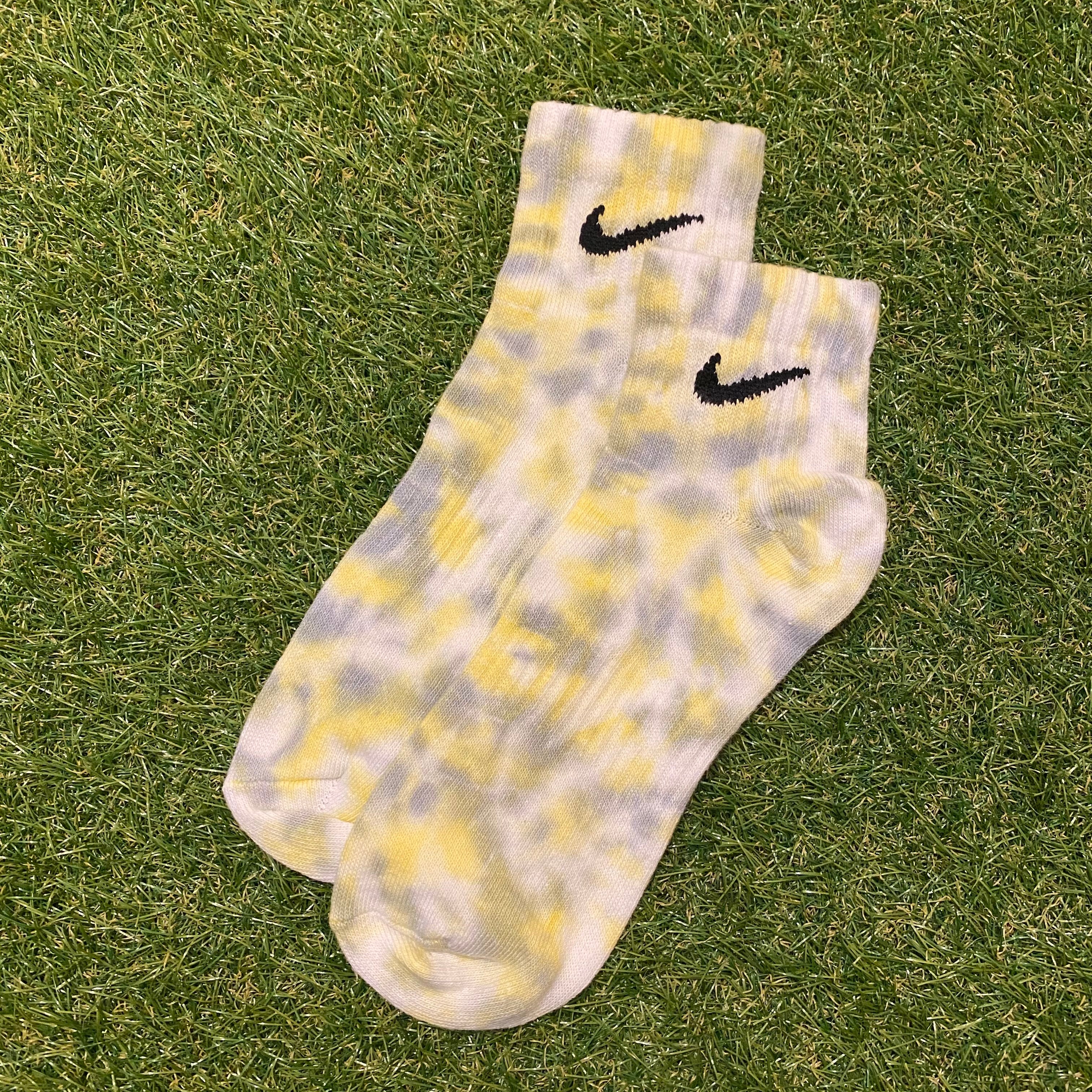 Nike ‘Yellow & Grey’ Ankle Socks