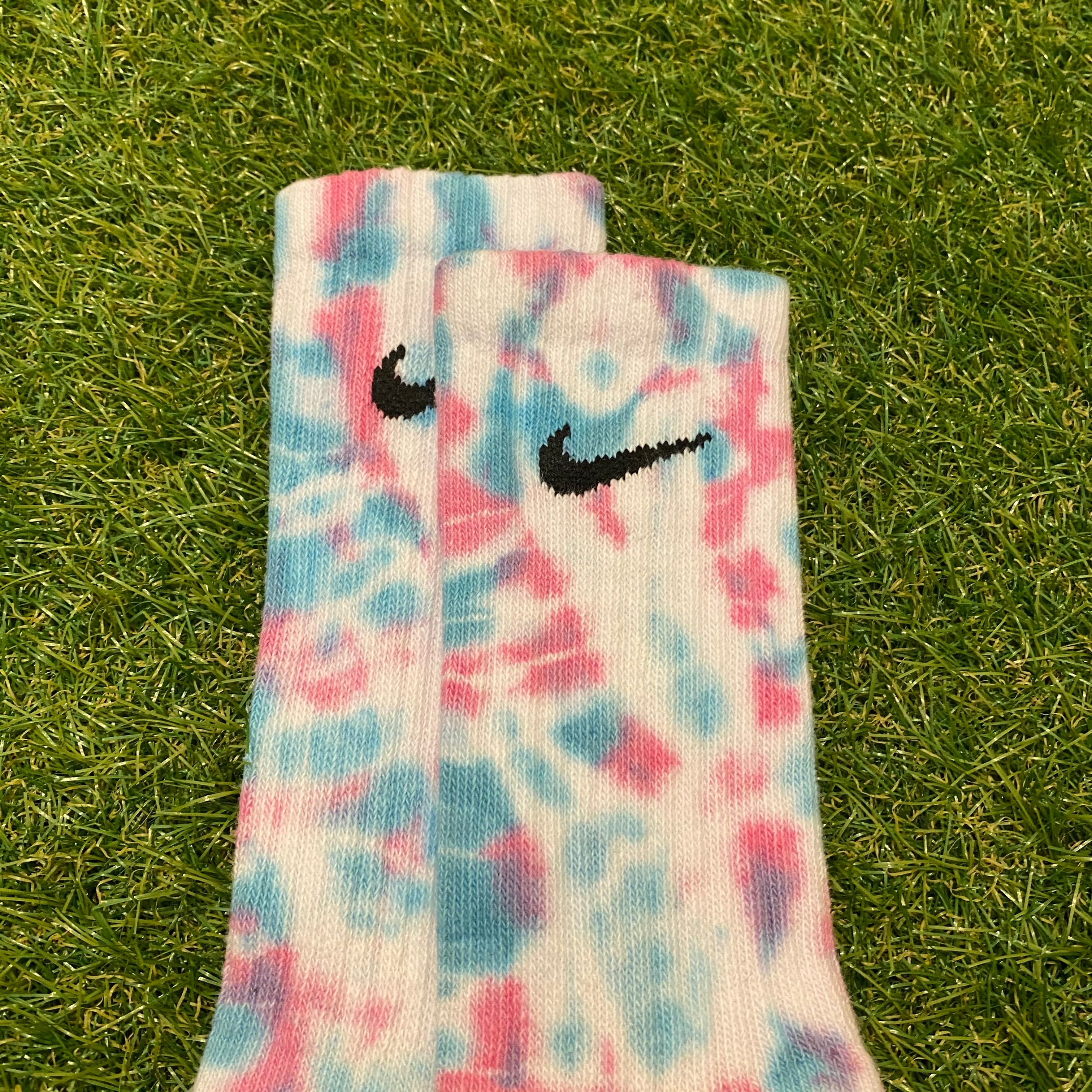 ‘Teal Pink’ T-Shirt & Sock Bundle