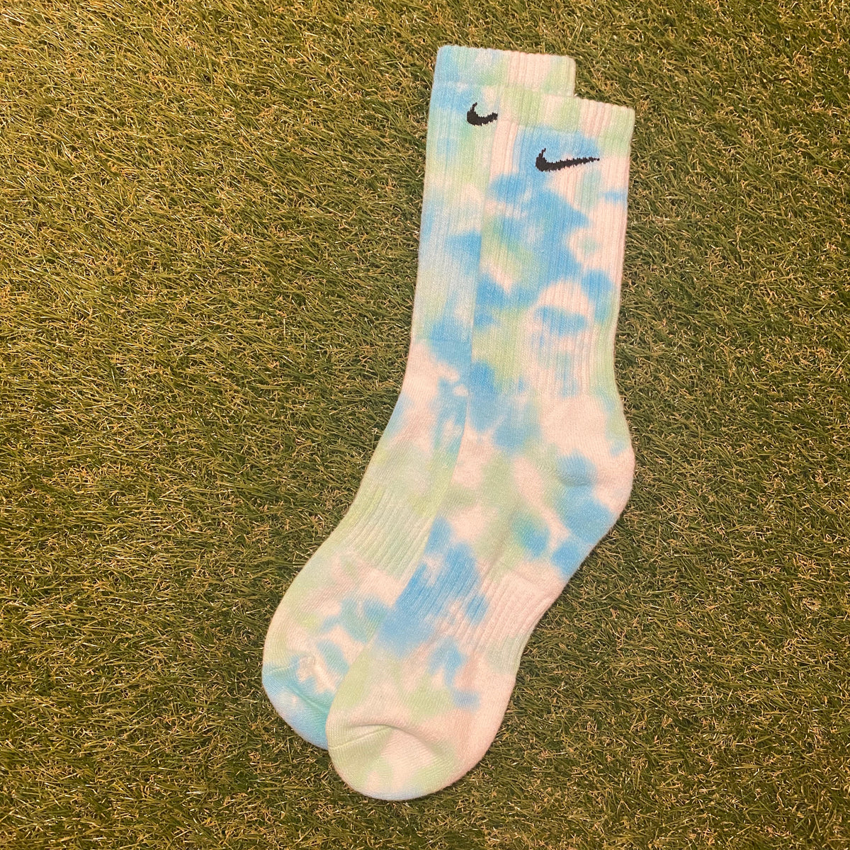 Nike ‘Earth’ Crew Socks – Custom Curated