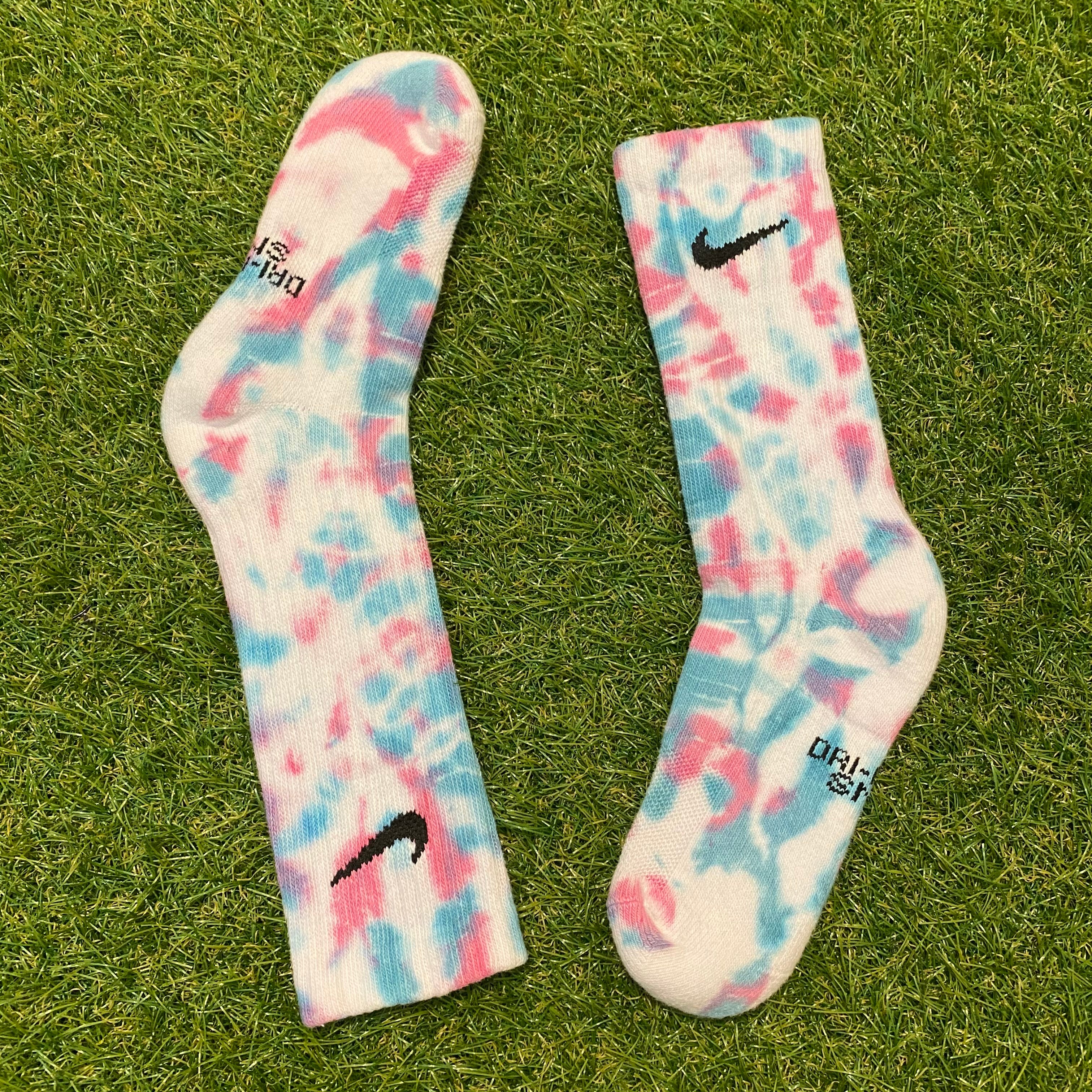 ‘Teal Pink’ T-Shirt & Sock Bundle